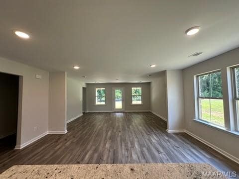 Building Photo - 220 Laila Wy