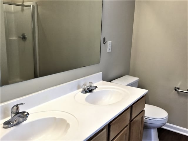 Building Photo - 127 Hampshire Dr