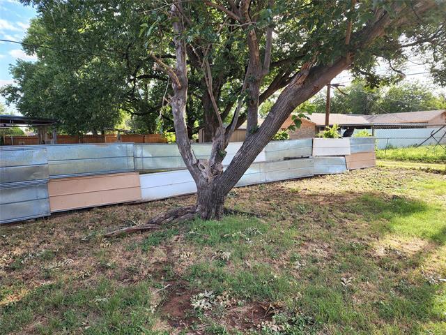 Building Photo - 401 N San Jose Dr
