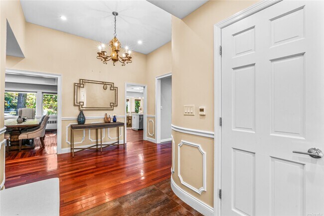 Building Photo - 11 Melby Ln