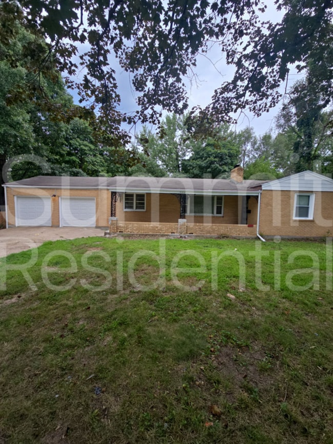 Building Photo - 5353 Blue Ridge Blvd