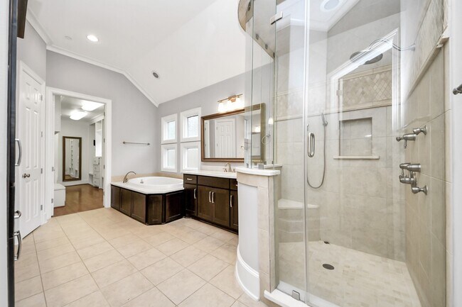 Building Photo - 12790 Yorkstone Dr