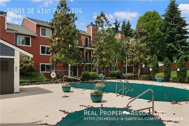 Building Photo - 12601 SE 41st Pl