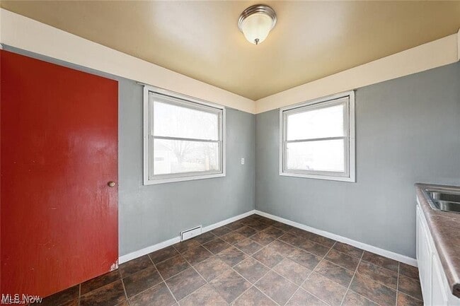 Building Photo - 12214 Woodward Blvd