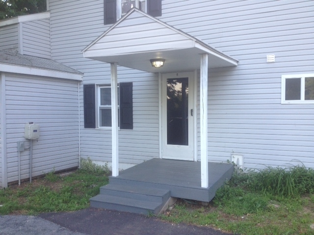 Building Photo - 800 Mohrsville Rd