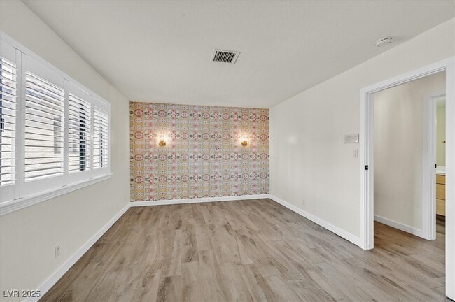 Building Photo - 3328 Plaza Del Paz