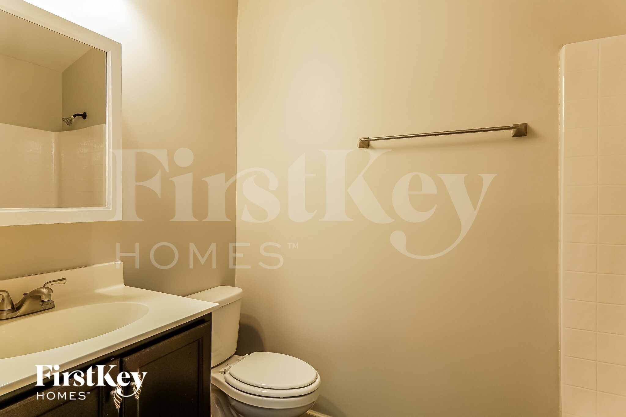 Building Photo - 321 Reed Way