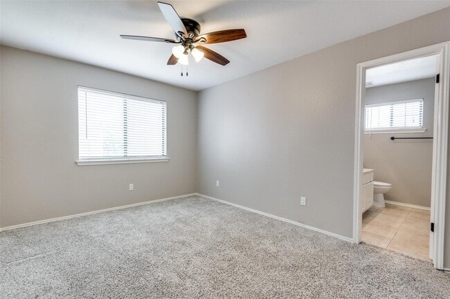 Building Photo - 3813 Beaumont Ln
