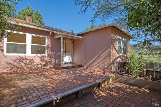 Building Photo - 56 Wild Iris Dr