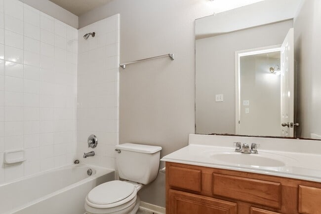 Building Photo - 11303 Northam Dr