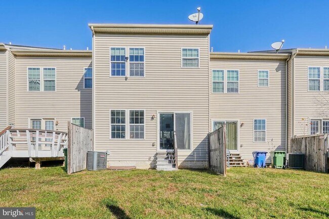 Building Photo - 5183 Wyndholme Cir