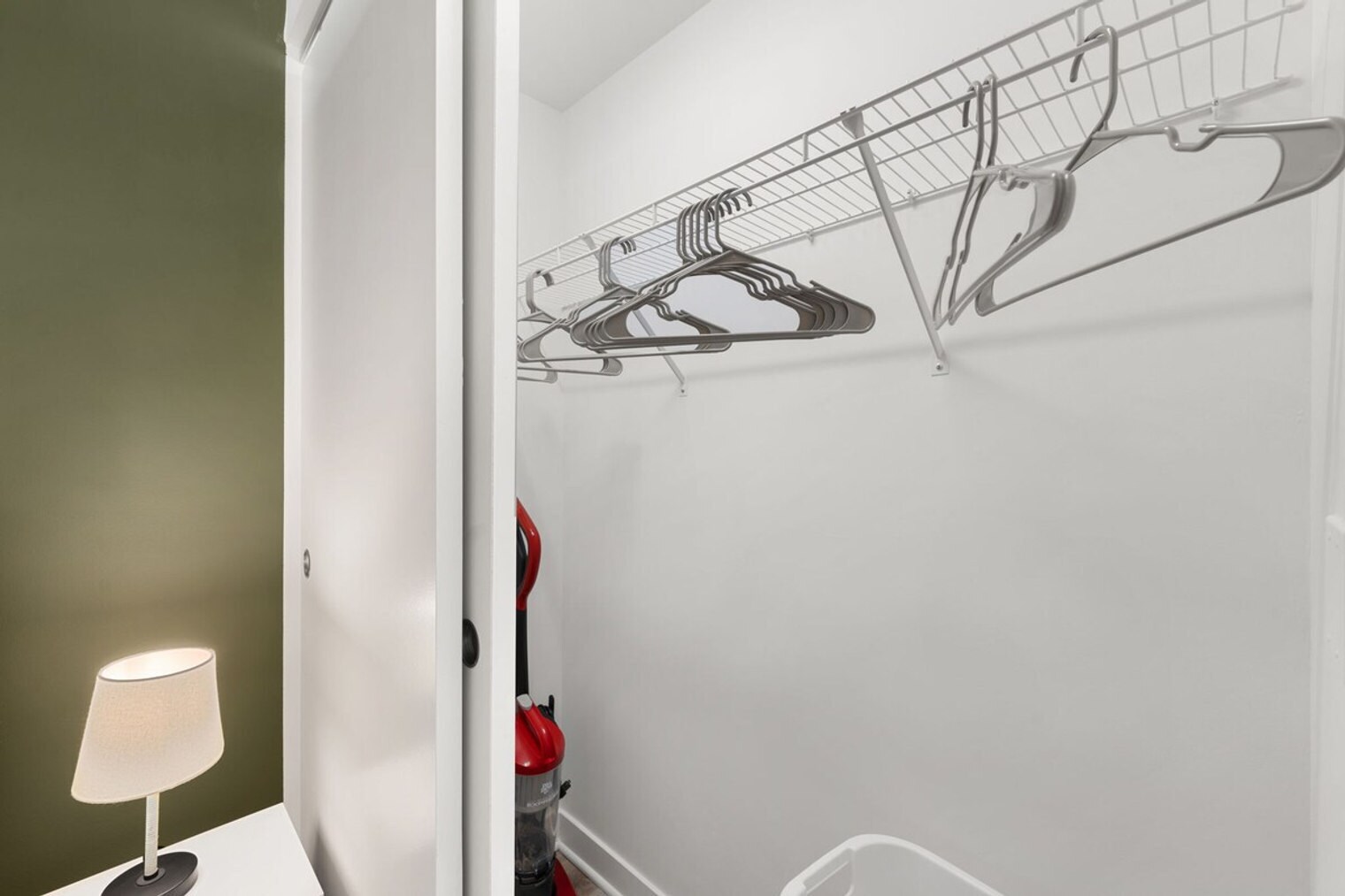 Building Photo - 720 S Wells St