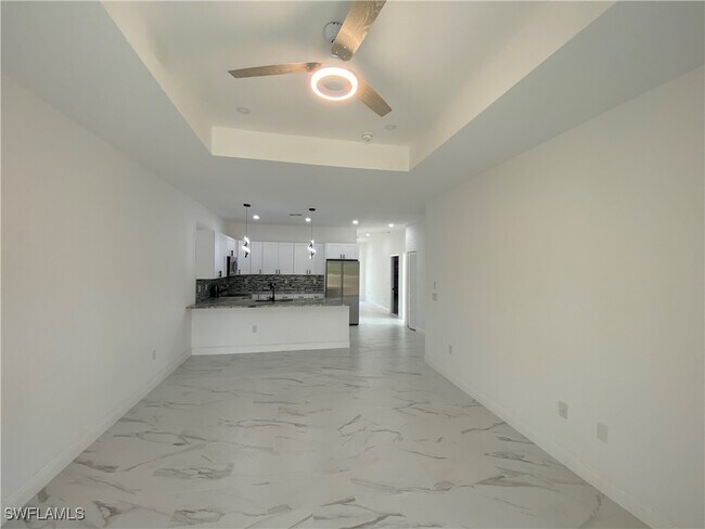 Building Photo - 5444 Billings St