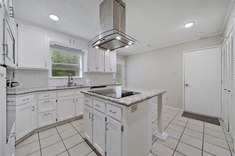Building Photo - 89 S Waxberry Rd
