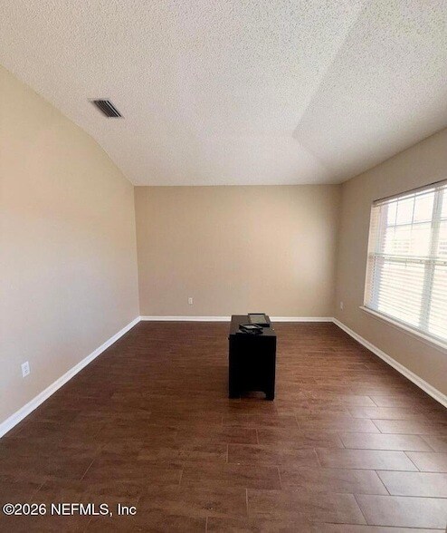 Building Photo - 6340 Lake Plantation Dr