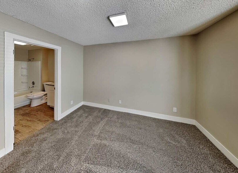 Building Photo - 1413 Braided Mane Cir