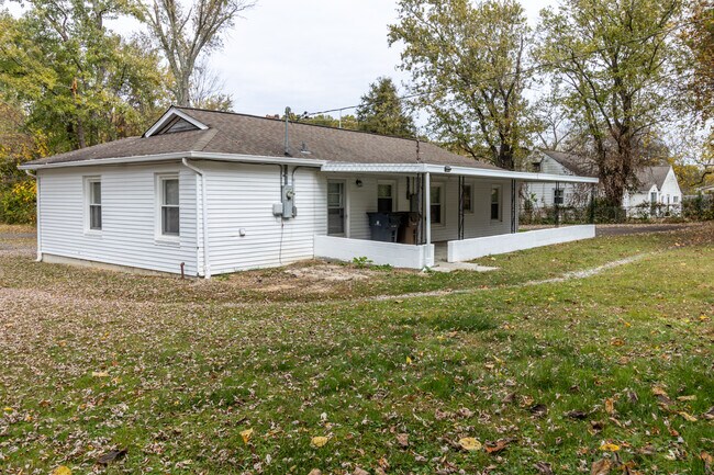 Building Photo - 6520 Jackie Ln