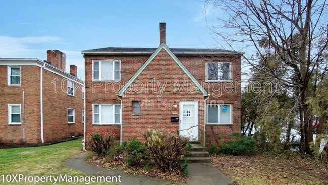 Building Photo - 2911 Sullivant Ave