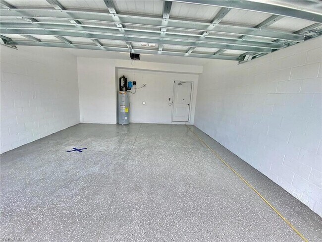 Building Photo - 6015 Ellerston Wy