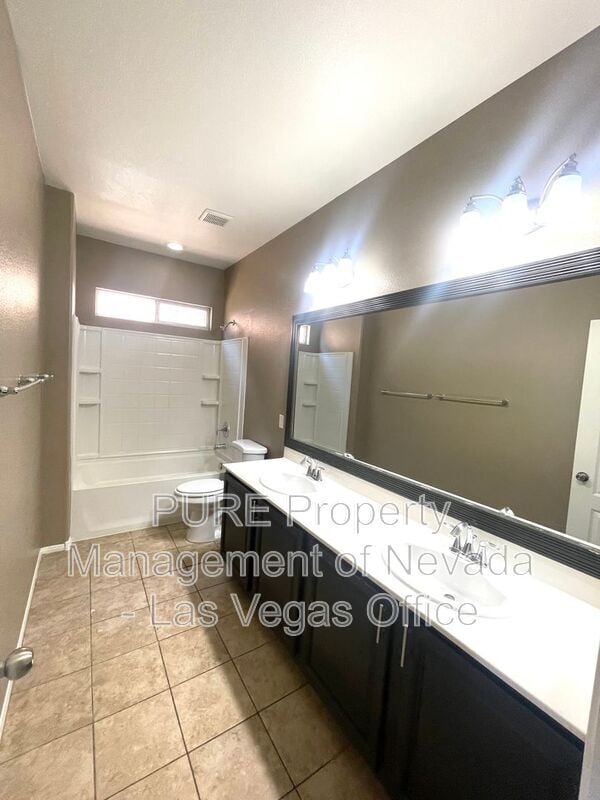 Building Photo - 3904 Ropers Ranch St