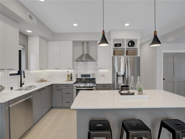 Building Photo - 3630 Colfax Ave South