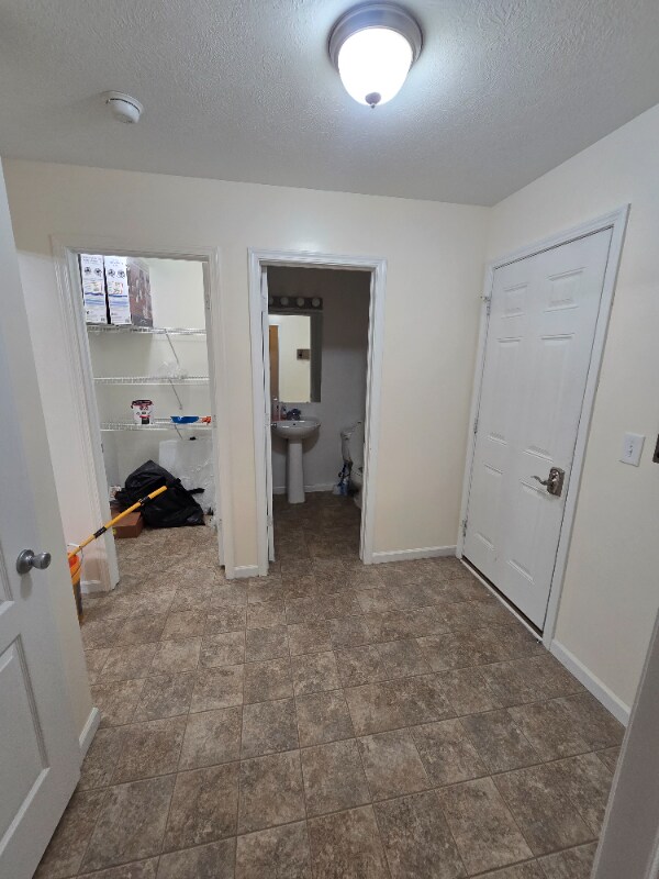 Building Photo - 288 Cimarron Dr