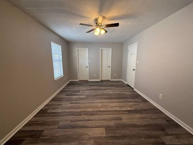 Building Photo - Spacious 4-Bedroom Home in Desirable Lee’s Mill! "ASK ABOUT OUR ZERO DEPOSIT"