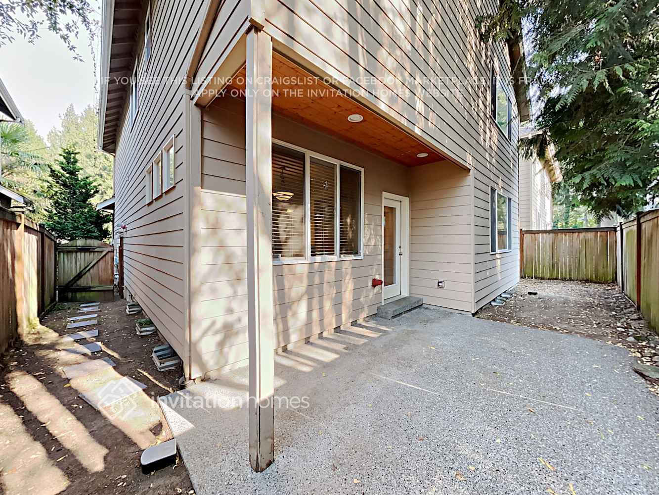 Building Photo - 19408 8 Pl W