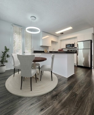 Interior Photo - 831 2nd Street