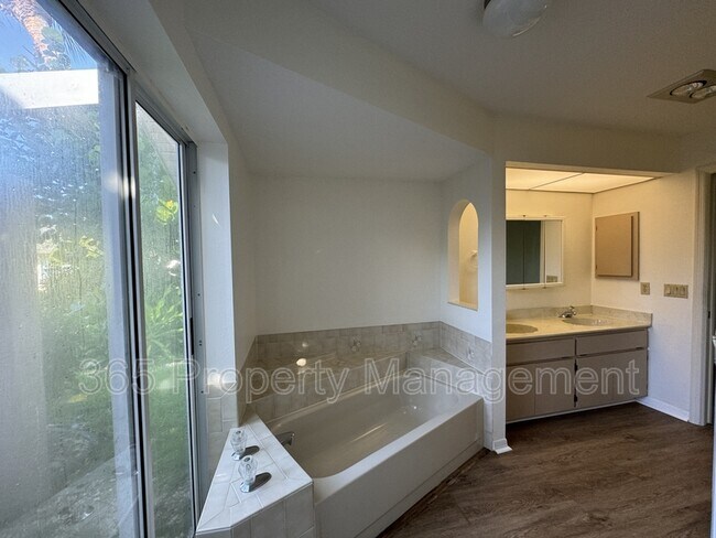 Building Photo - 21164 Burkhart Dr