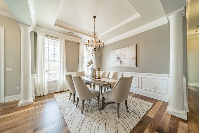 Building Photo - 15016 High Bluff Ct