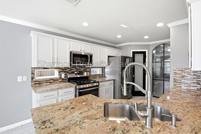 Building Photo - 21103 N Valley Ct