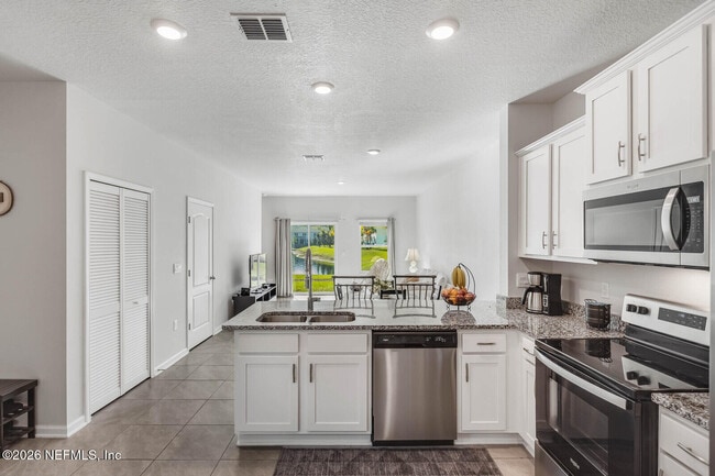 Building Photo - 262 Talulla Trl