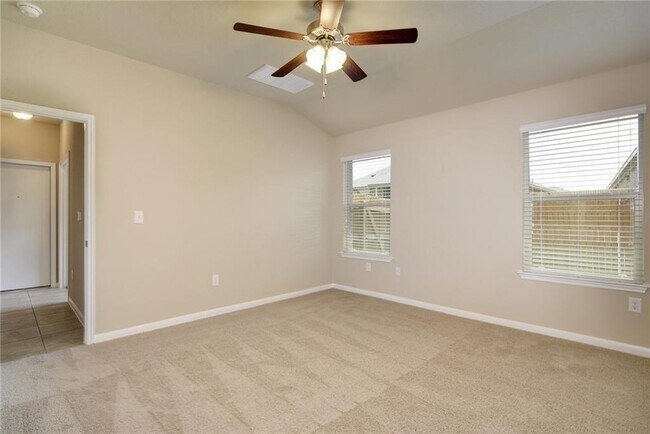 Building Photo - 843 Winnsboro Dr