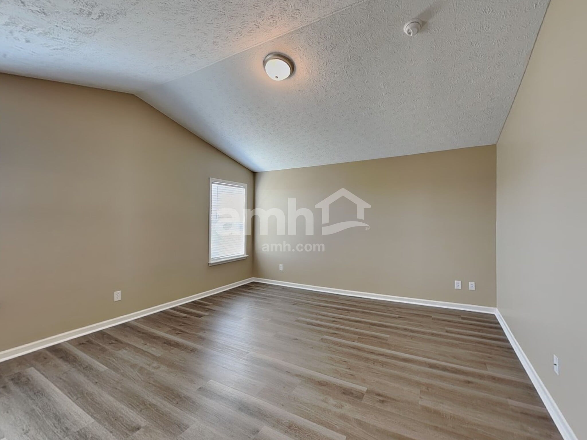 Building Photo - 3862 Dusty Sands Rd