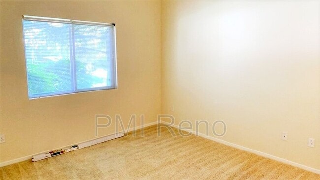 Building Photo - 6850 Sharlands Ave.