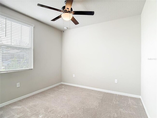 Building Photo - 928 Cambridge Dr