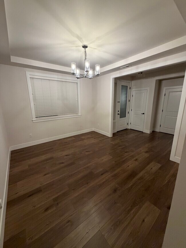 Building Photo - 14717 73rd St E