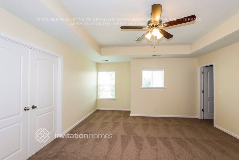 Building Photo - 6036 Thorburn Way