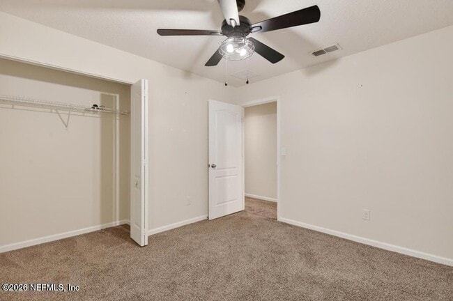 Building Photo - 45047 Amhurst Oaks Dr