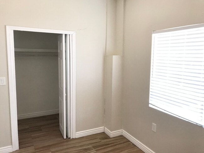 Building Photo - Charming 1 bedroom 1 bathroom