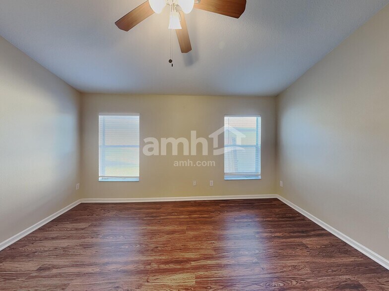 Building Photo - 13136 Early Run Ln