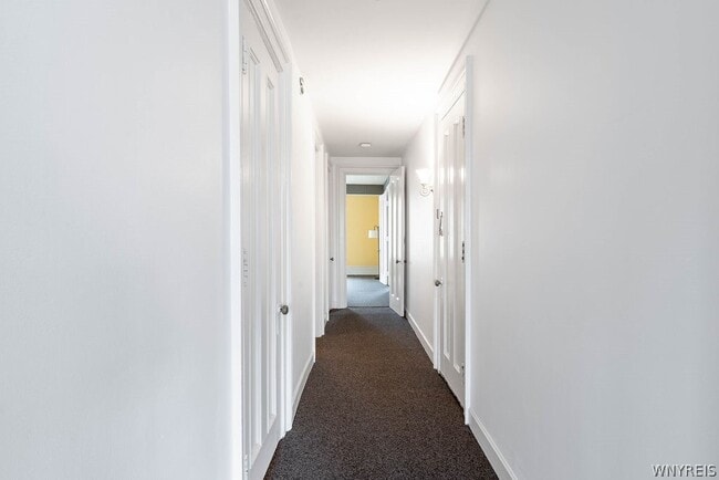 Building Photo - 493 Delaware Ave