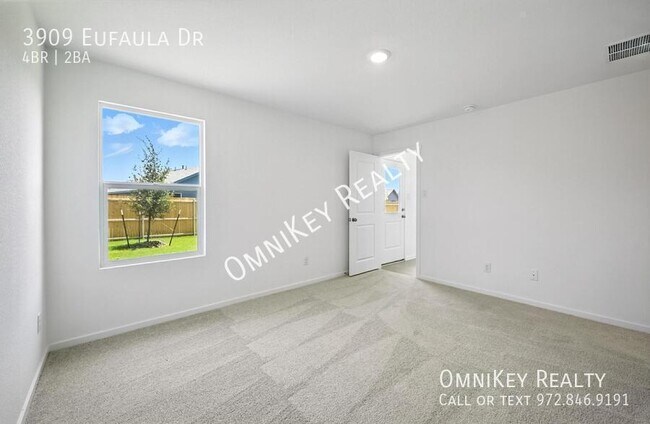 Building Photo - 3909 Eufaula Dr