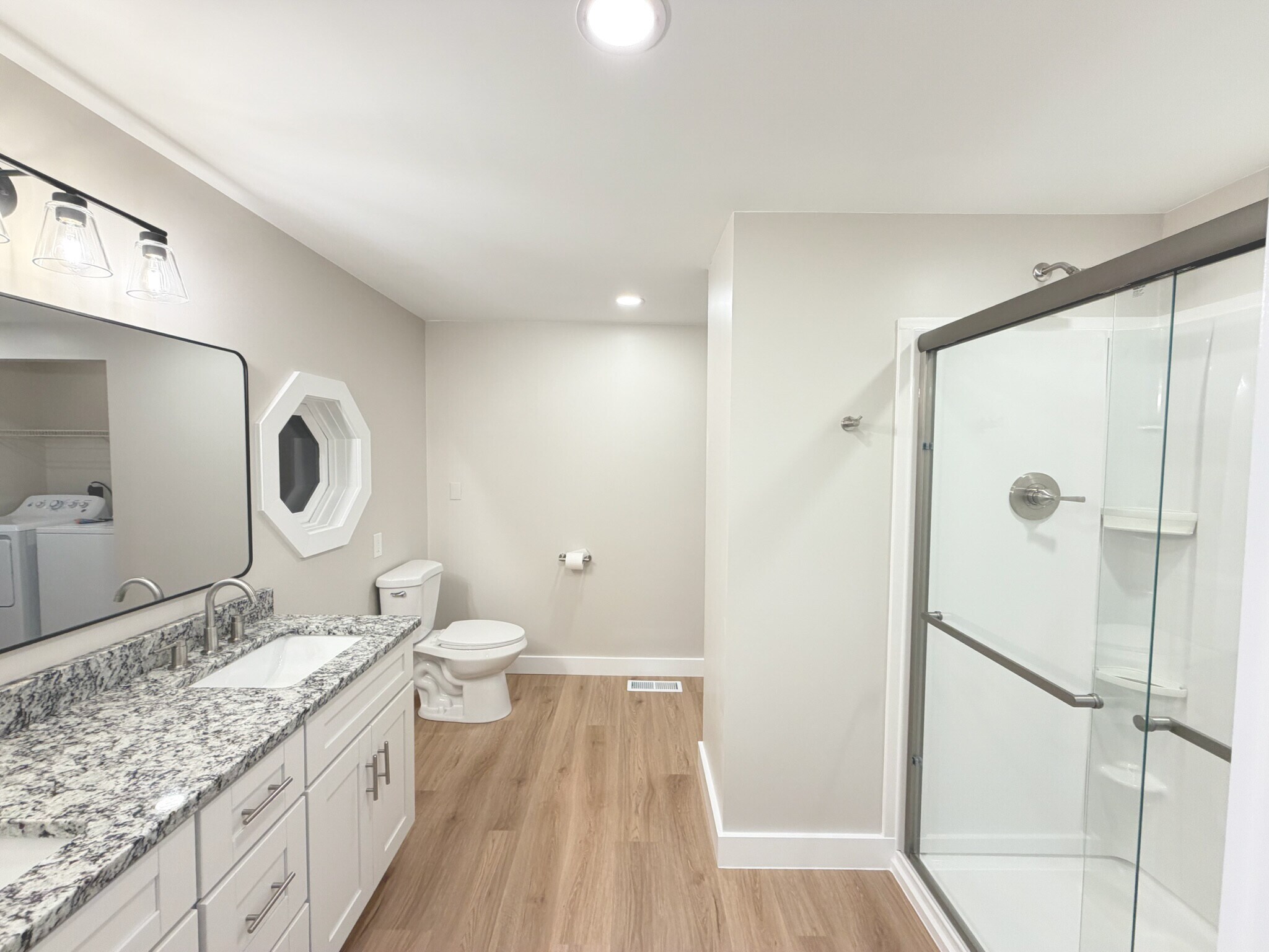 Building Photo - 4 Stratton Ln