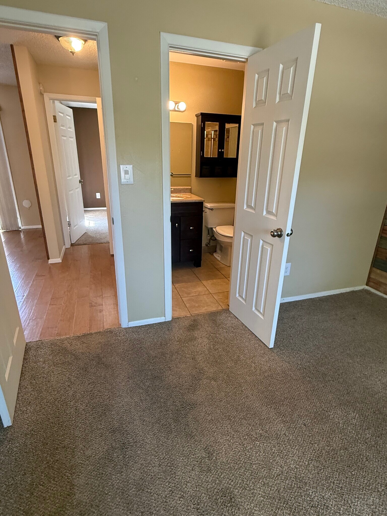 Building Photo - 6155 Little Pine Cir