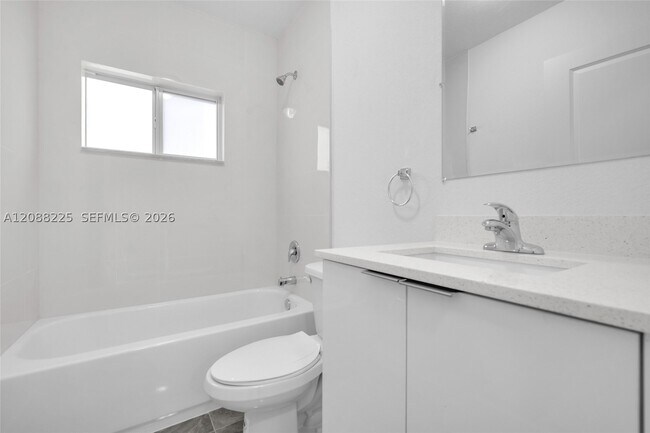 Building Photo - 2448 NW 42nd St