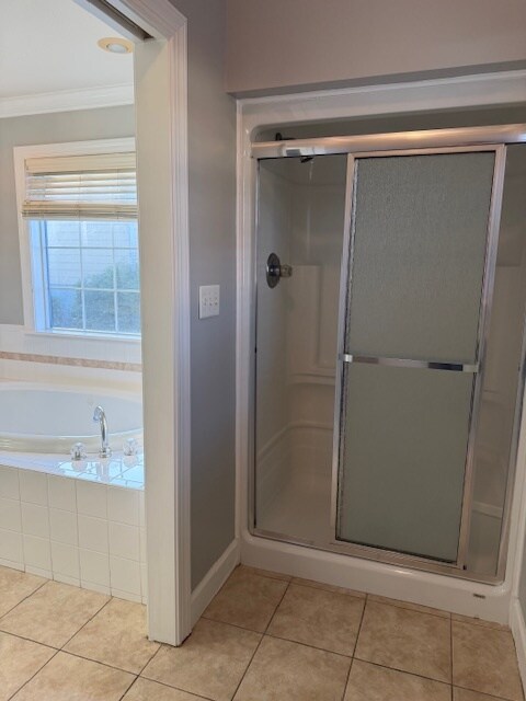 Building Photo - 3650 Victoria Dr