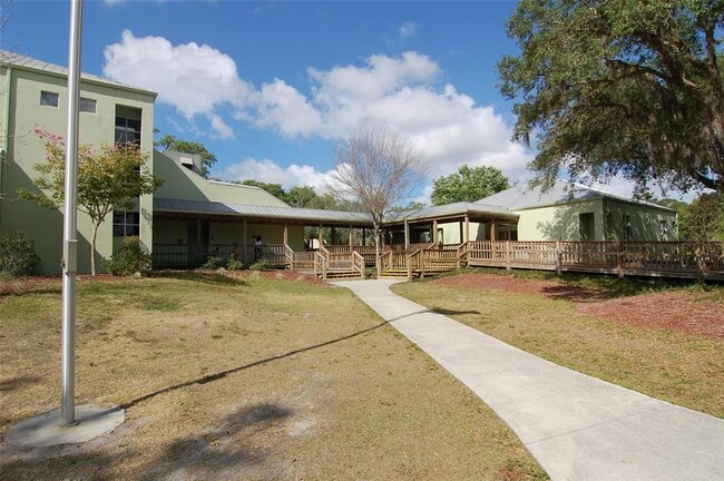 Building Photo - 2246 Cork Oak St W