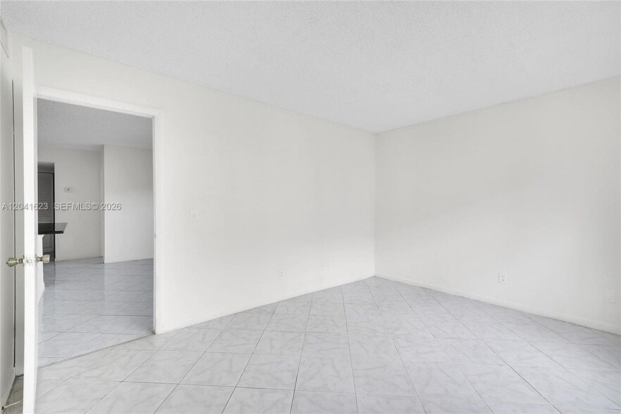 Building Photo - 755 NW 104th Ave